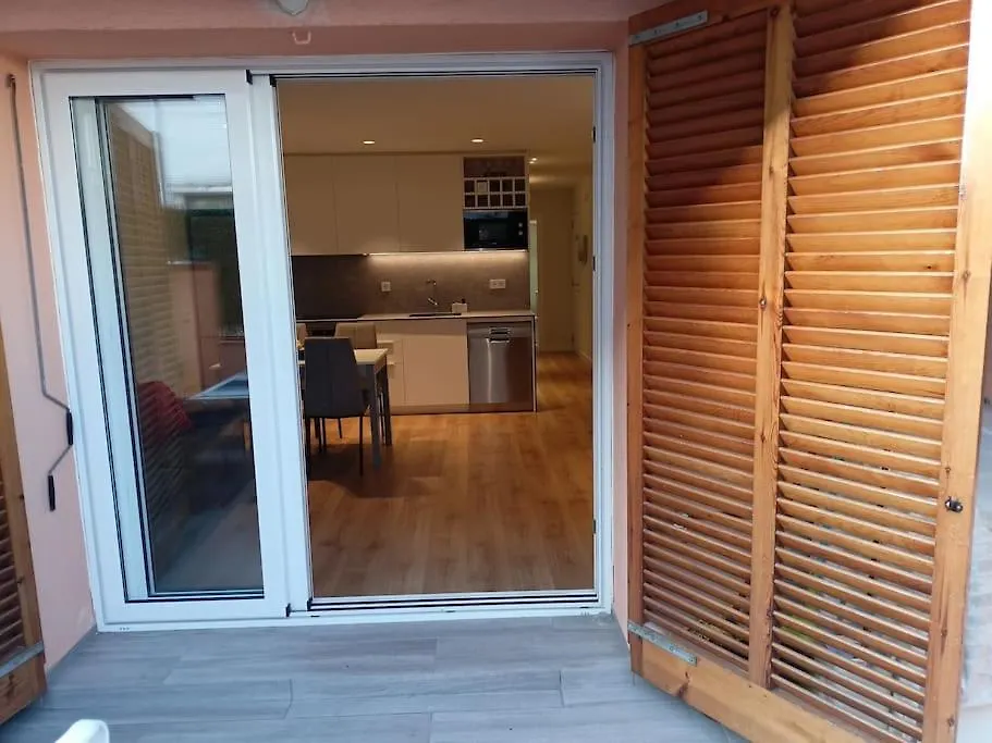 Апартаменты Planta Baja Con Terraza En Zona Centrica Платья-де-Аро